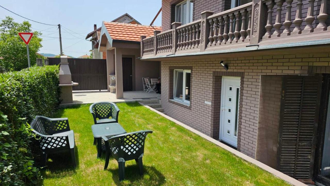 Garden Apartmani Jagodina Eksteriør bilde
