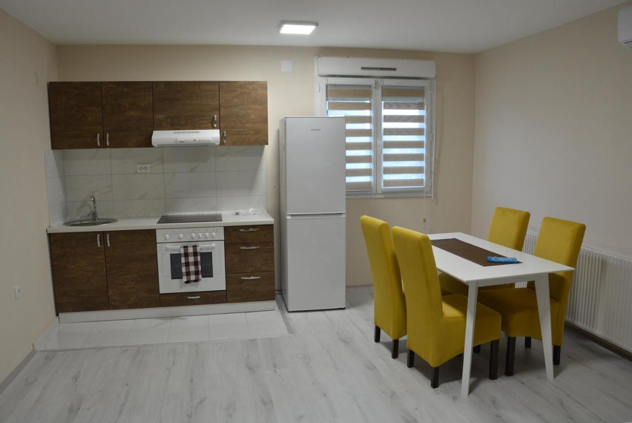 Garden Apartmani Jagodina Eksteriør bilde