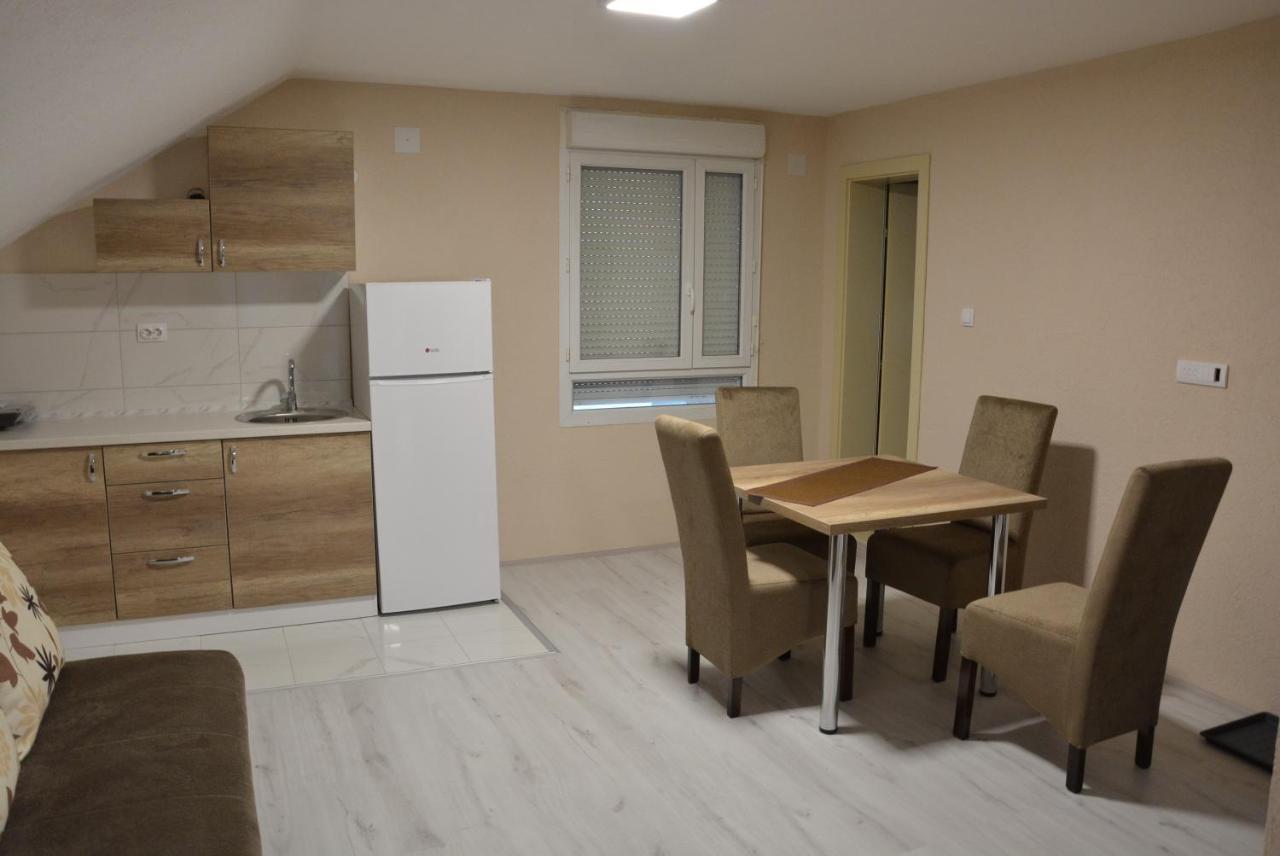 Garden Apartmani Jagodina Eksteriør bilde