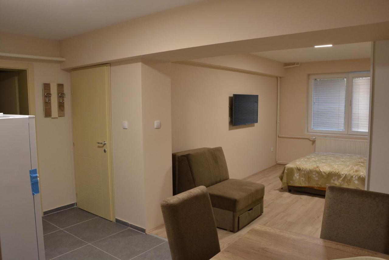 Garden Apartmani Jagodina Eksteriør bilde